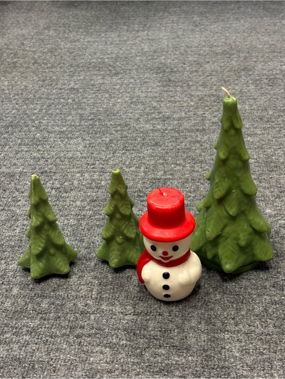 Vintage AMI Snowman and 3 Trees One Tree Missing Wick
